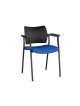 Chaise de réunion empilable AMET 4 pieds - Dossier polypropylène - Bleu/Noir